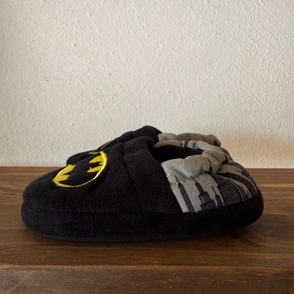 Batman‎ Kids Slippers Toddler Size 7 8 Black Plush DC Comics